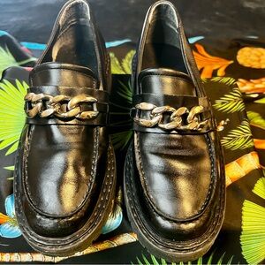 IRIS &INK Women’s Chunky Chain Grunge Punk Preppy Casual‎ Edgy Chic Loafers 38